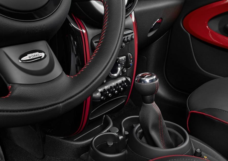 Mini Paceman JCW 2012 года  (фото 13 из 23)